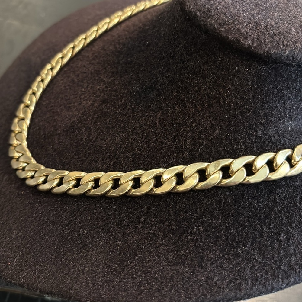 Chunky Gold Tone Link Chain Statement Necklace - Picture 3 of 6